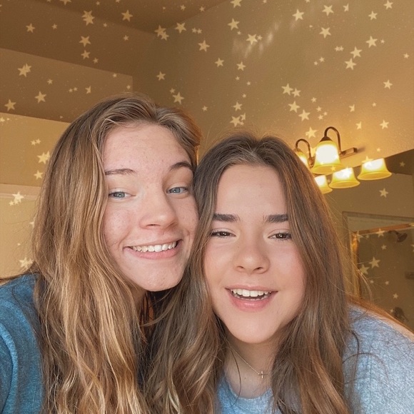 regan_avery